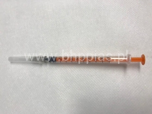 STRZYKAWKA INSULINOWA TRZYCZĘŚCIOWA 1ml z igłą skala U-100 A'100 szt.