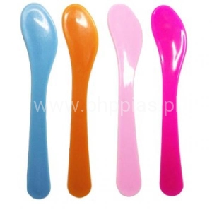 SZPATUŁKA PLASTIKOWA DO MASEK I ALG